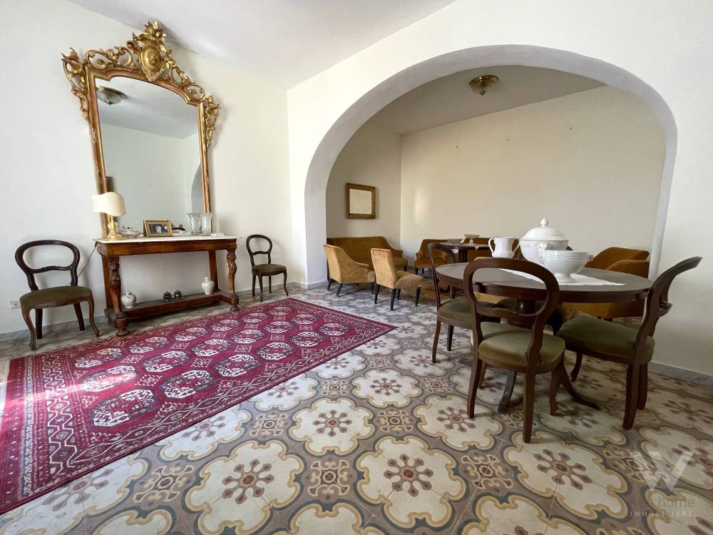 Property Featured Image