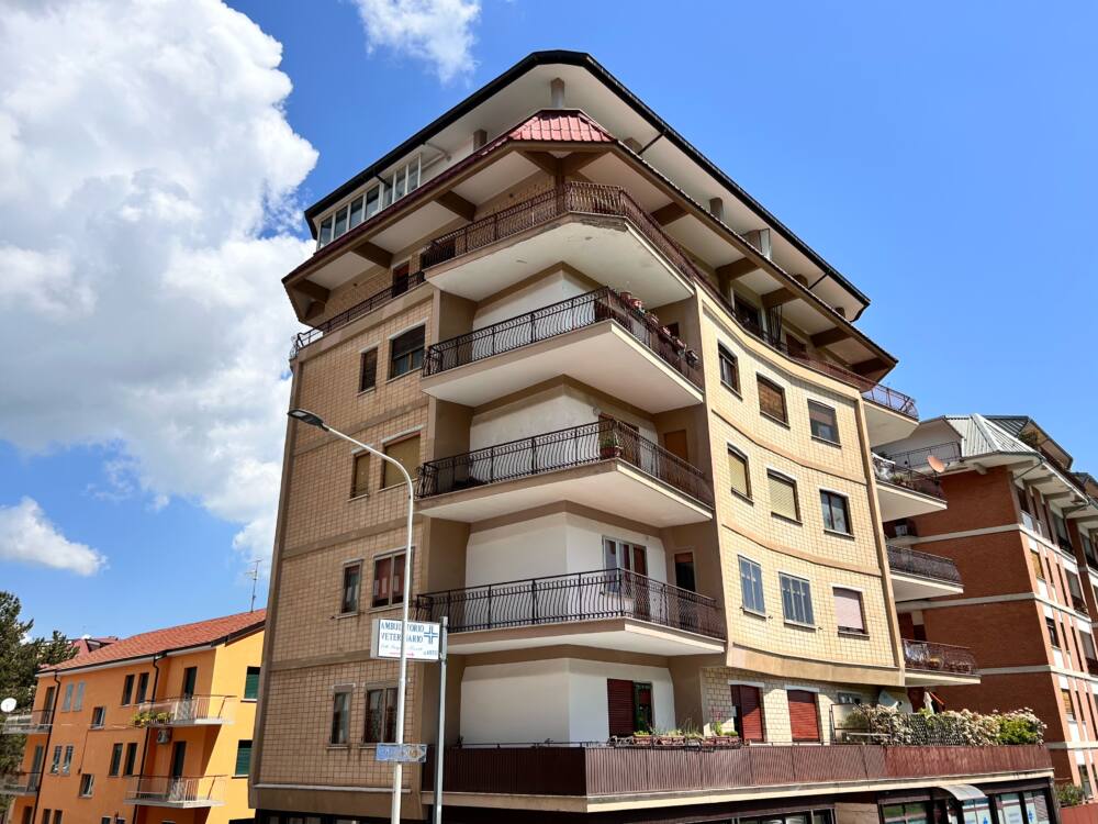 Property Featured Image