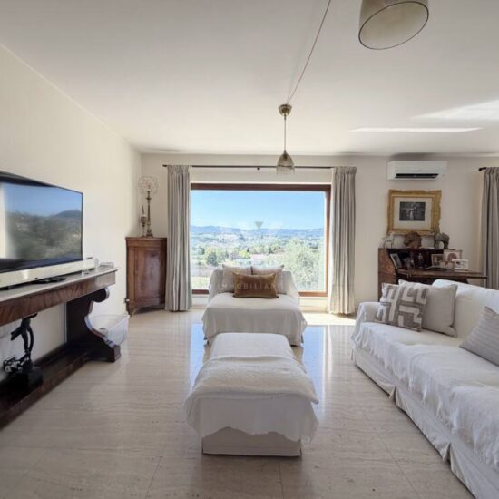Property Featured Image